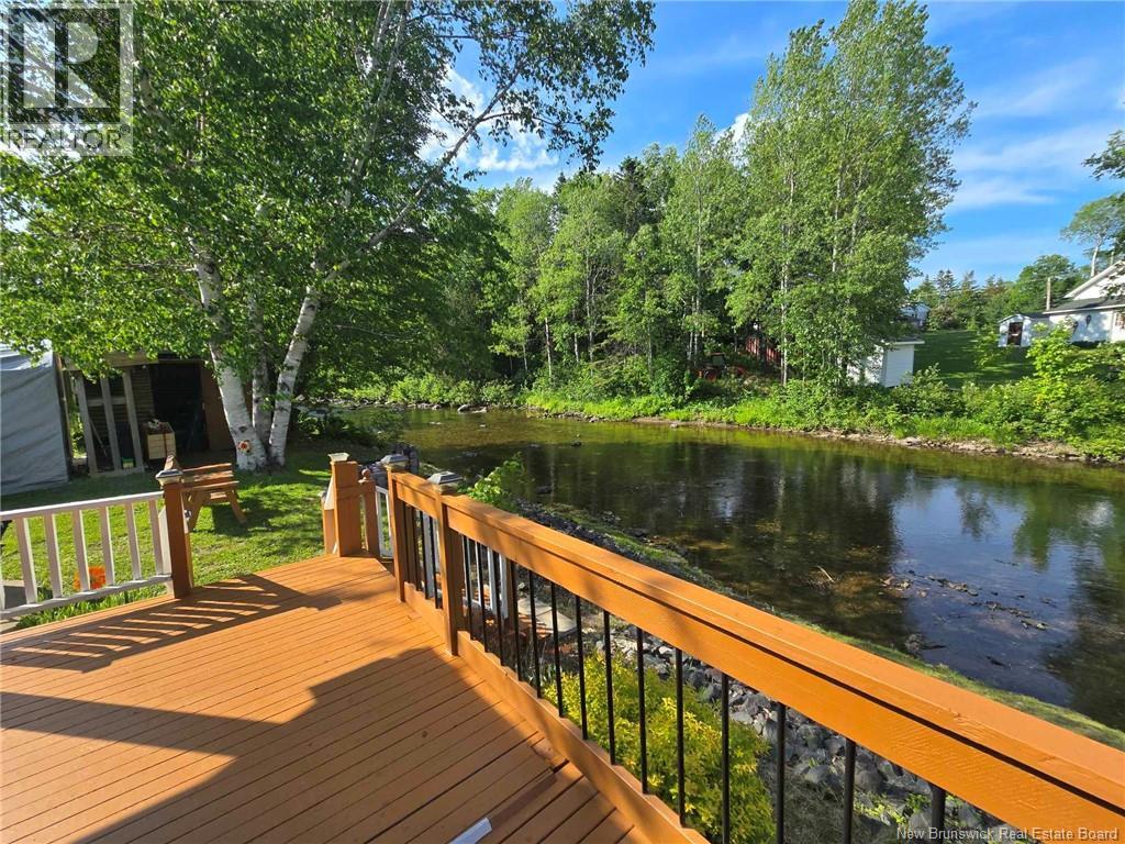 2052 Millstream Road - 6