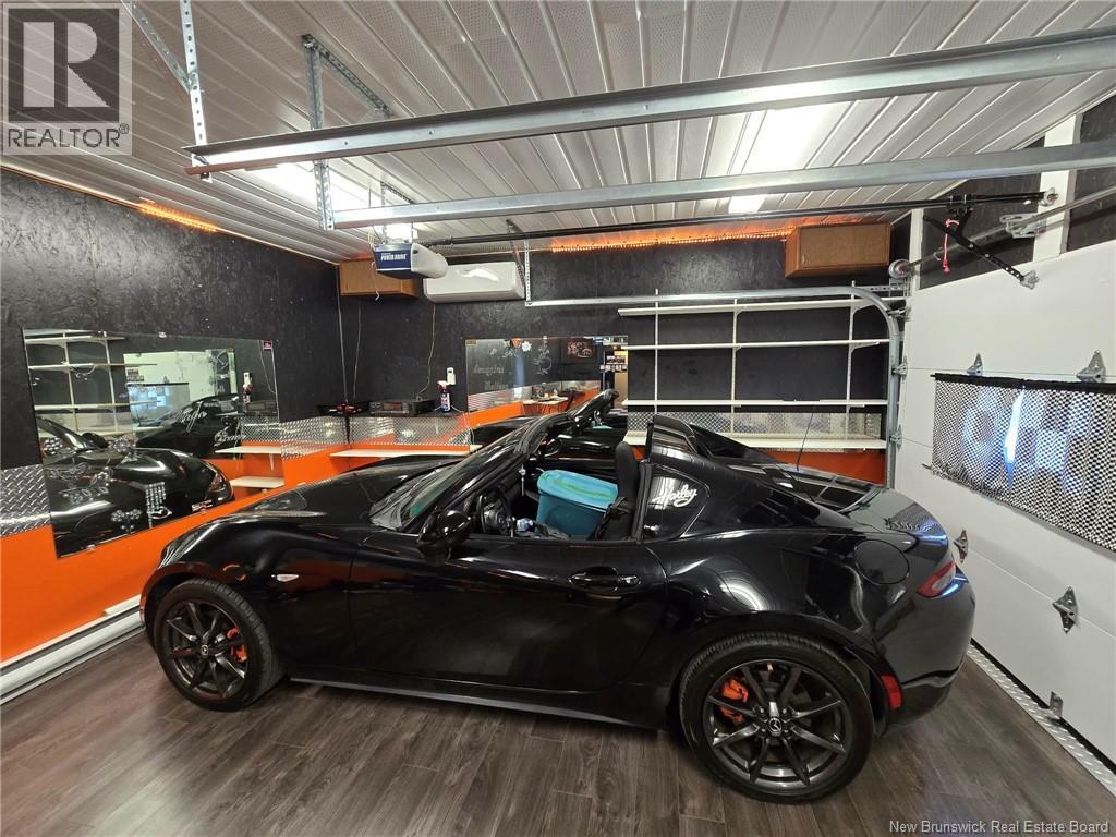 2052 Millstream Road - 32