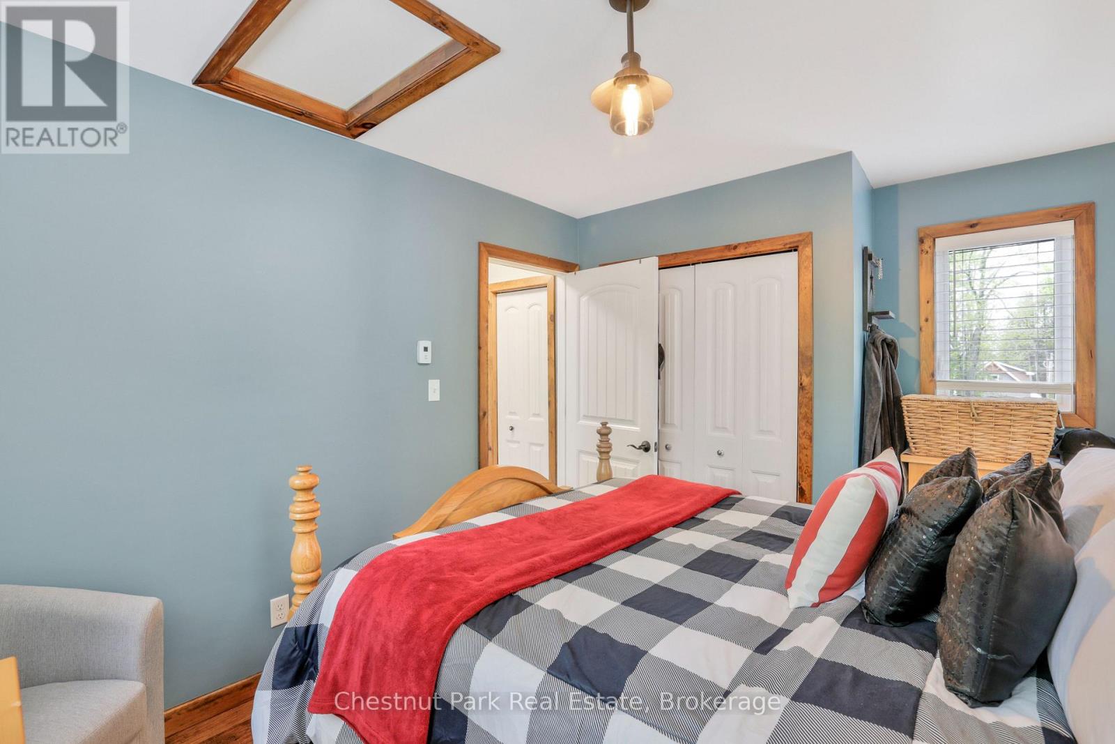 17 CEDAR TRAIL - 18