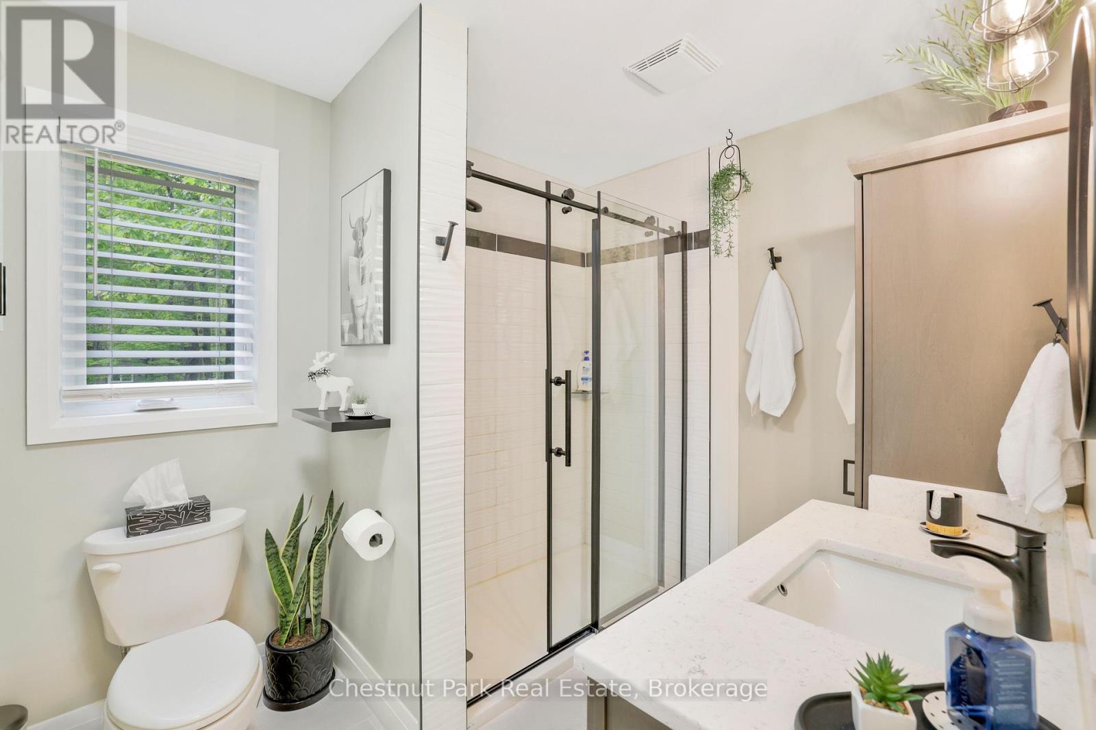 17 CEDAR TRAIL - 20