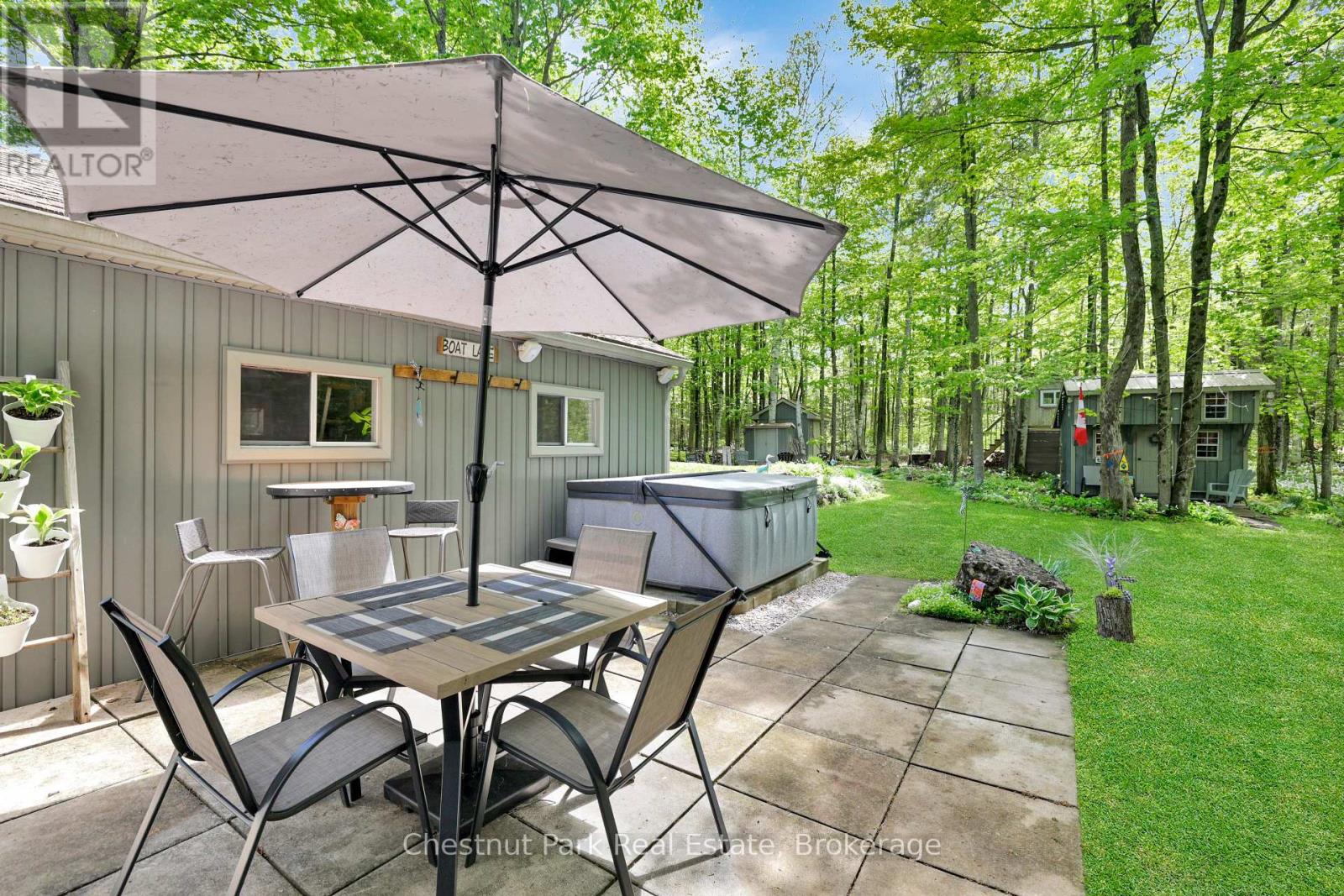 17 CEDAR TRAIL - 26