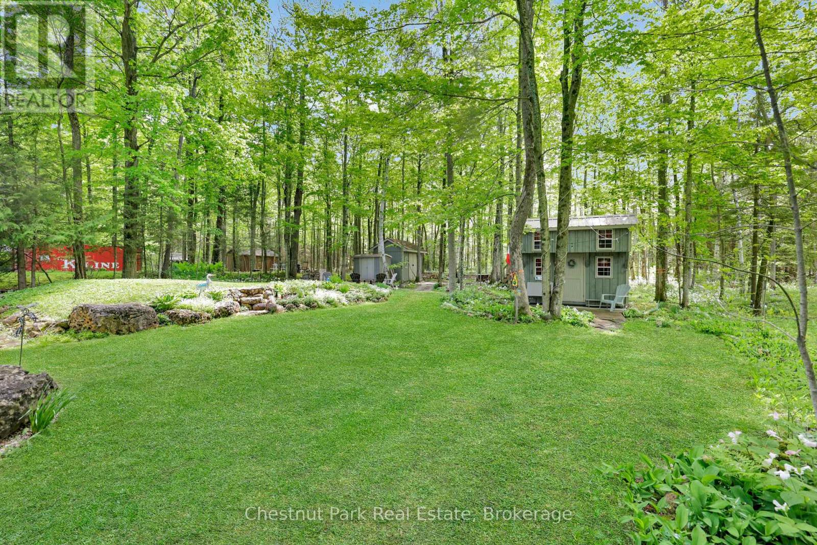 17 CEDAR TRAIL - 28