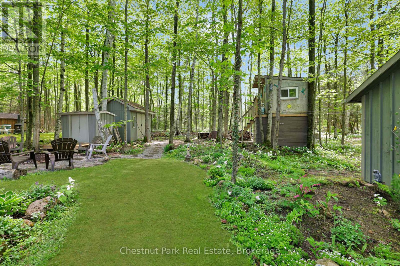 17 CEDAR TRAIL - 32