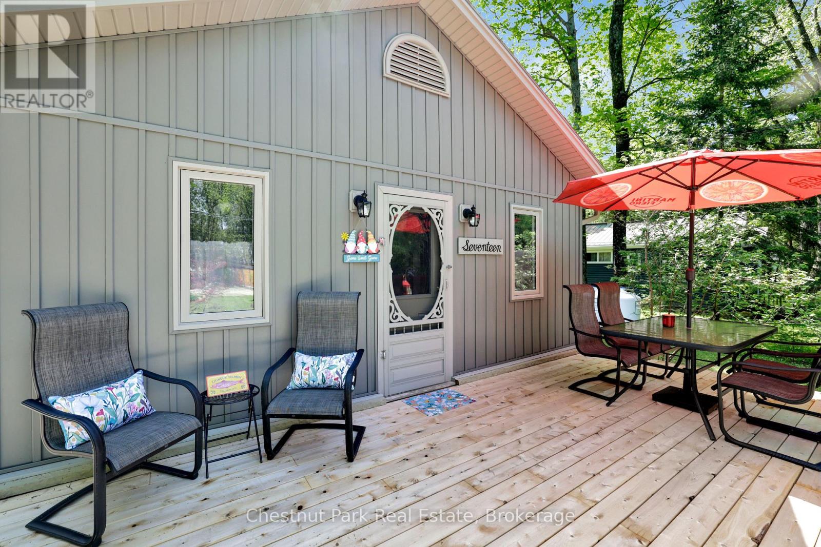 17 CEDAR TRAIL - 33