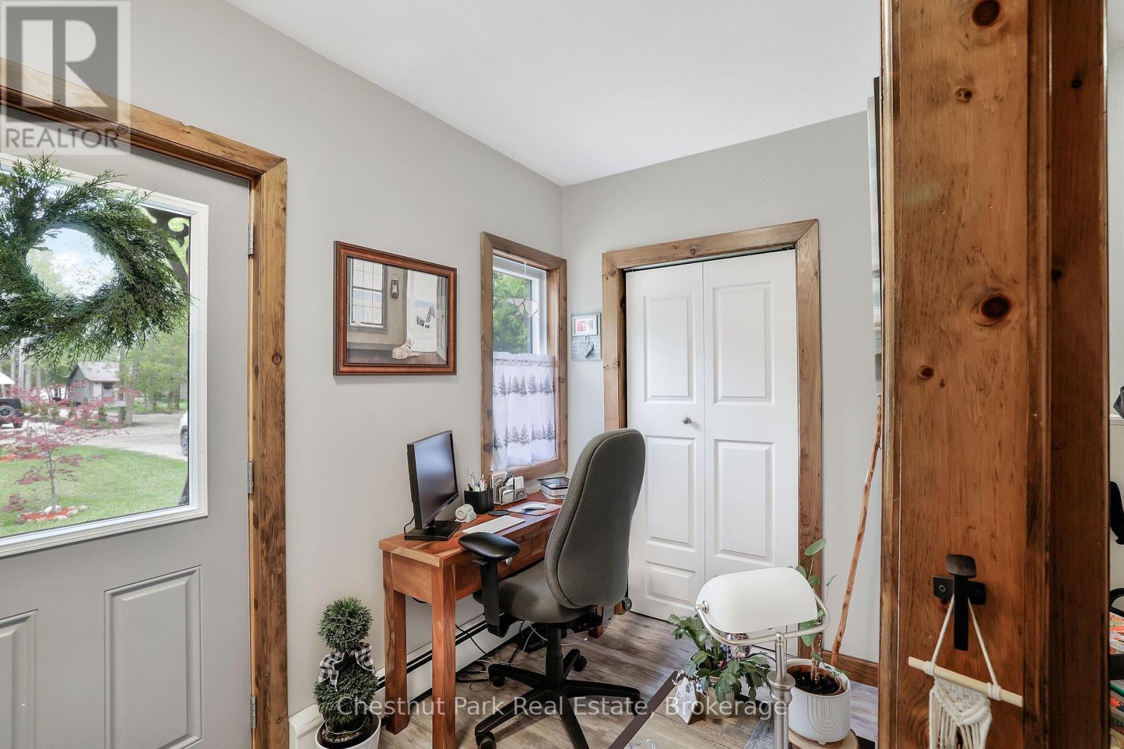 17 CEDAR TRAIL - 4