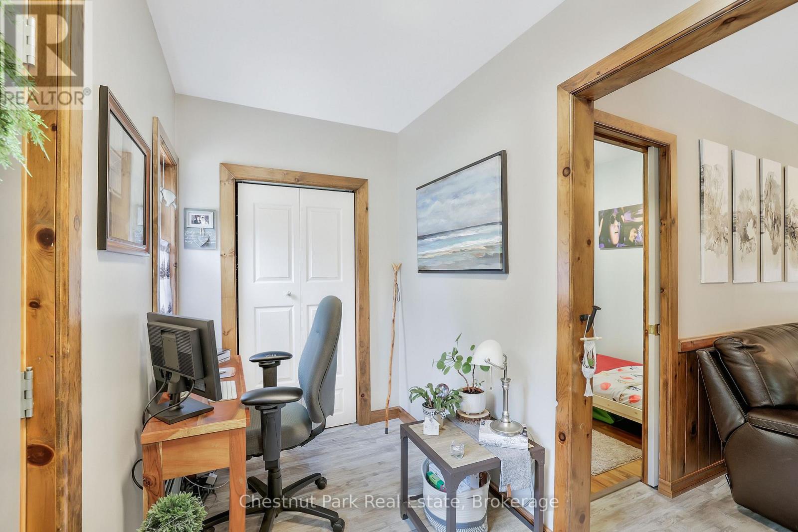 17 CEDAR TRAIL - 6