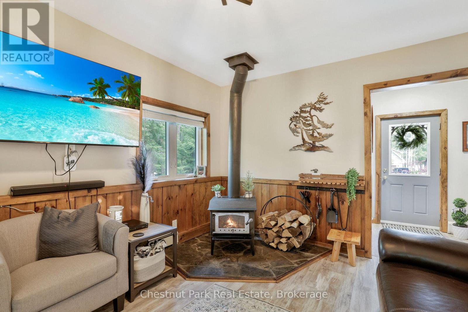 17 CEDAR TRAIL - 9