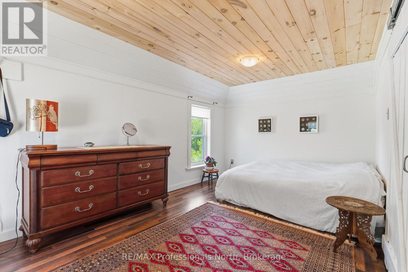 12 TAIT STREET - 33
