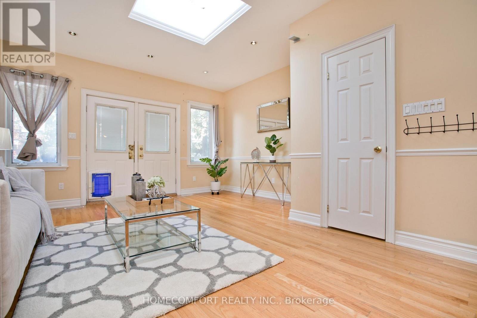 62 KEYSTONE AVENUE - 3