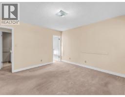1110 Lodge Road, North Vancouver, BC V7R1W8 Photo 18