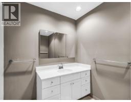 1110 Lodge Road, North Vancouver, BC V7R1W8 Photo 27