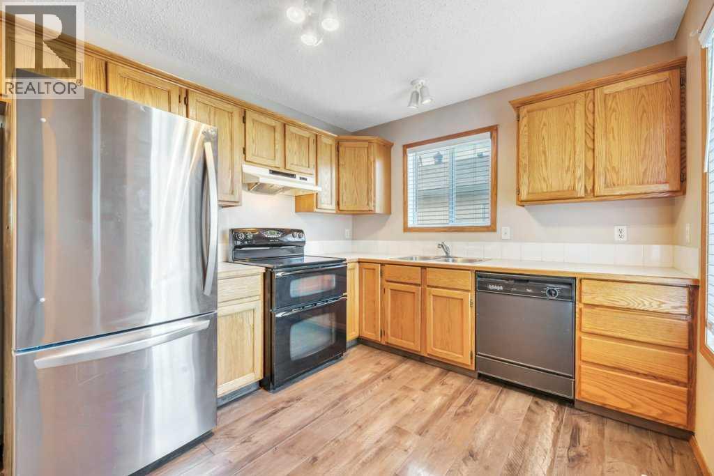 312 Strathaven Drive — photo 28
