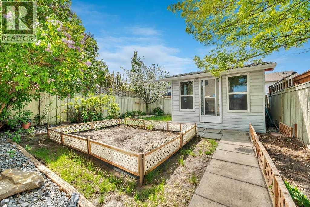 312 Strathaven Drive - photo 3