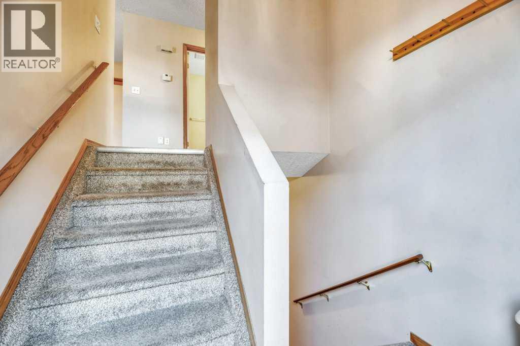 312 Strathaven Drive — photo 21