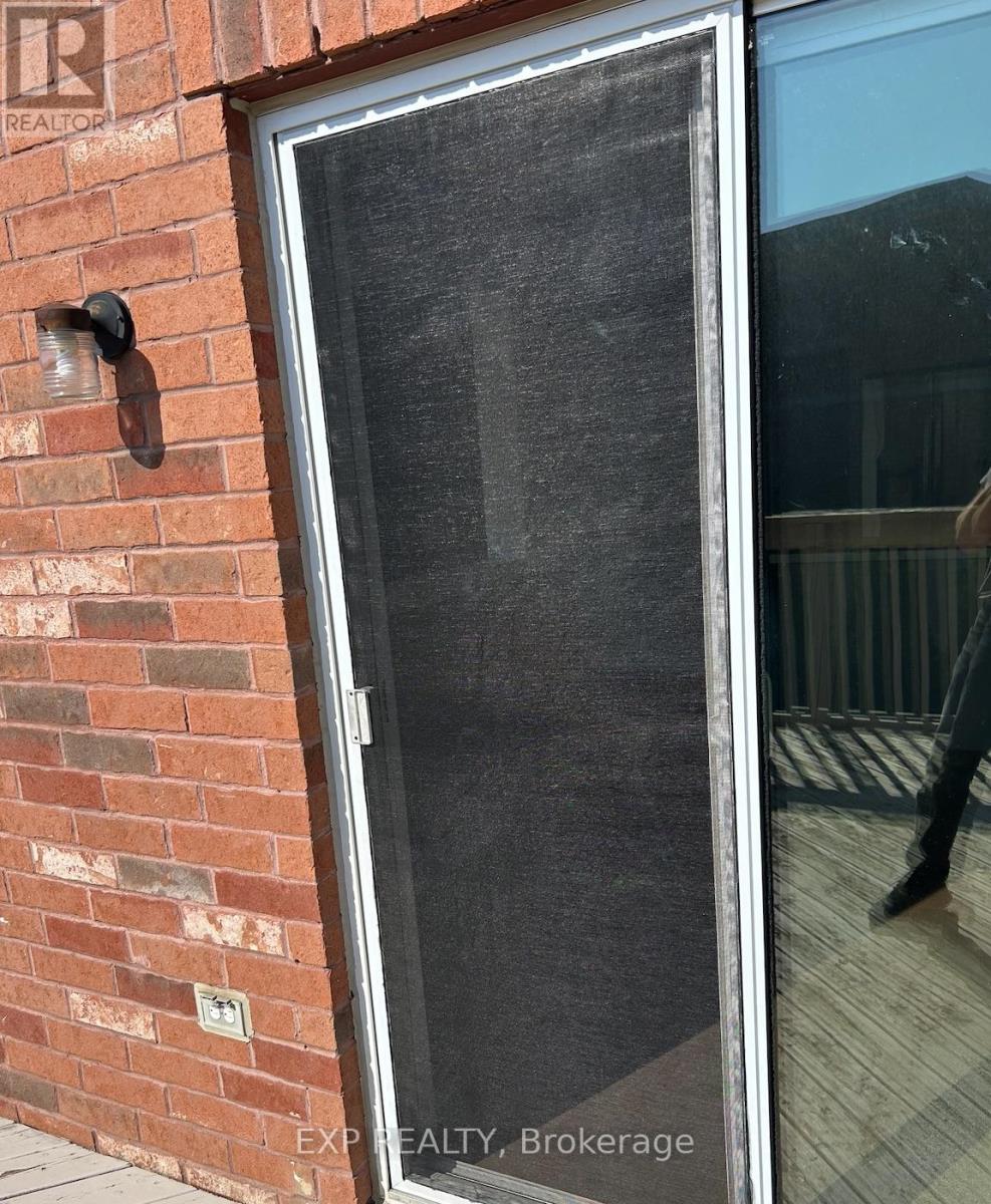 15 LYNN STREET - 41
