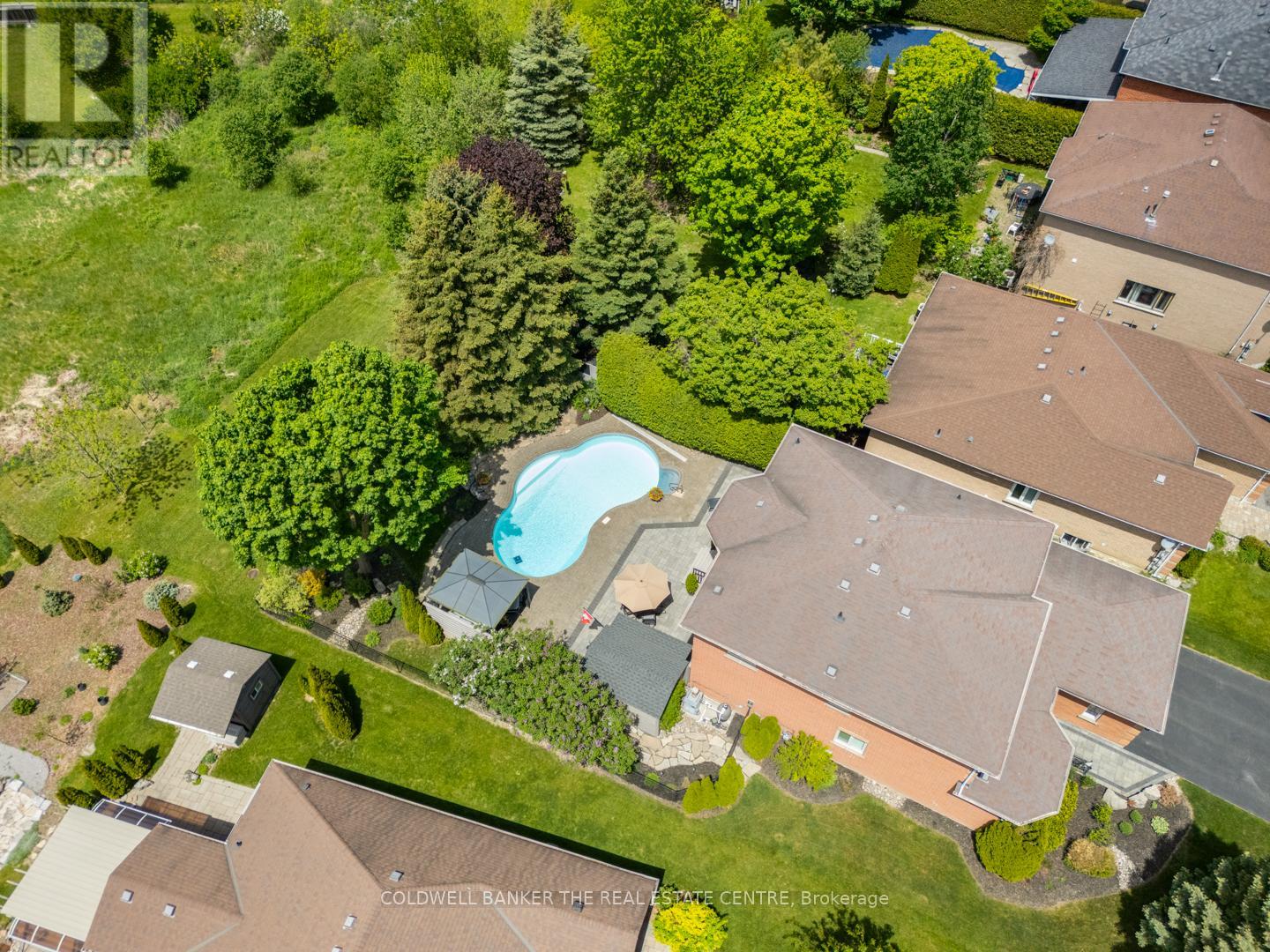 896 BOSWORTH COURT - 35