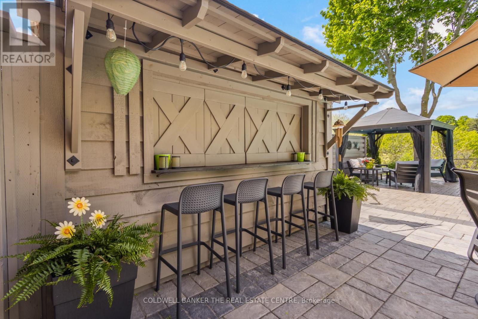 896 BOSWORTH COURT - 39