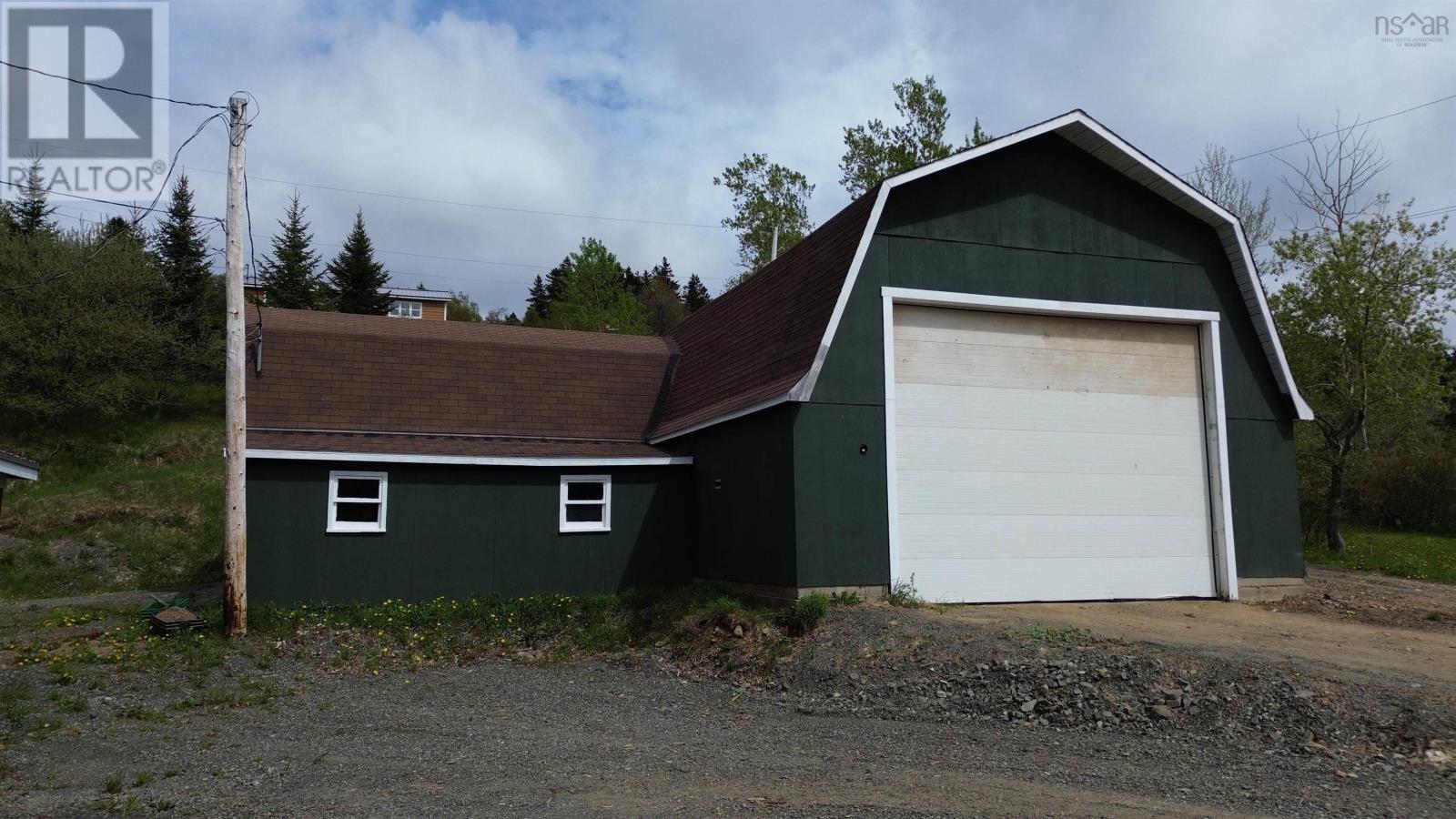 Property 15 of 44 of 1011 East Margaree Road