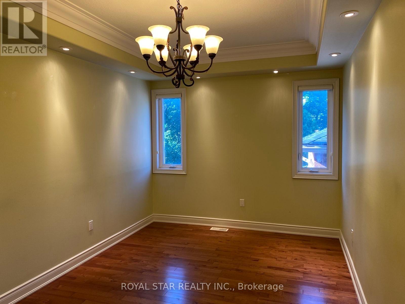 32 MOUNTWOOD AVENUE - 2
