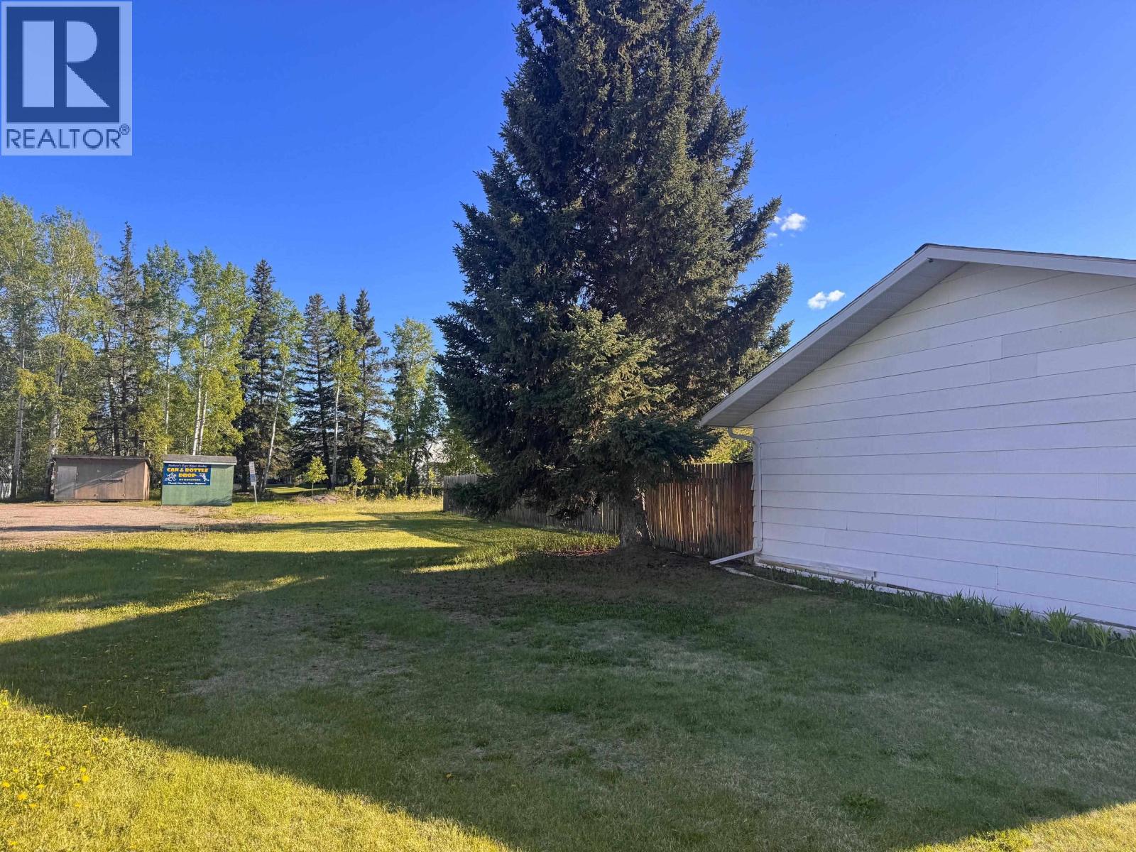 10102 PAQUETTE AVENUE - 6