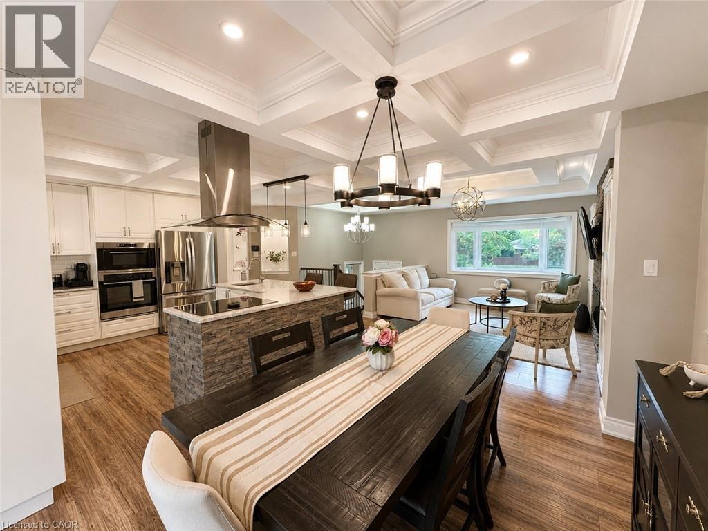 107 ROSSLINN Road - 16