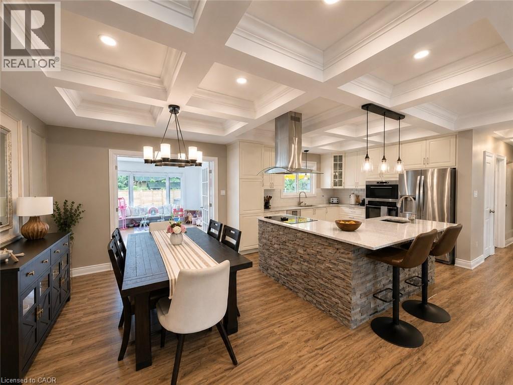 107 ROSSLINN Road - 6