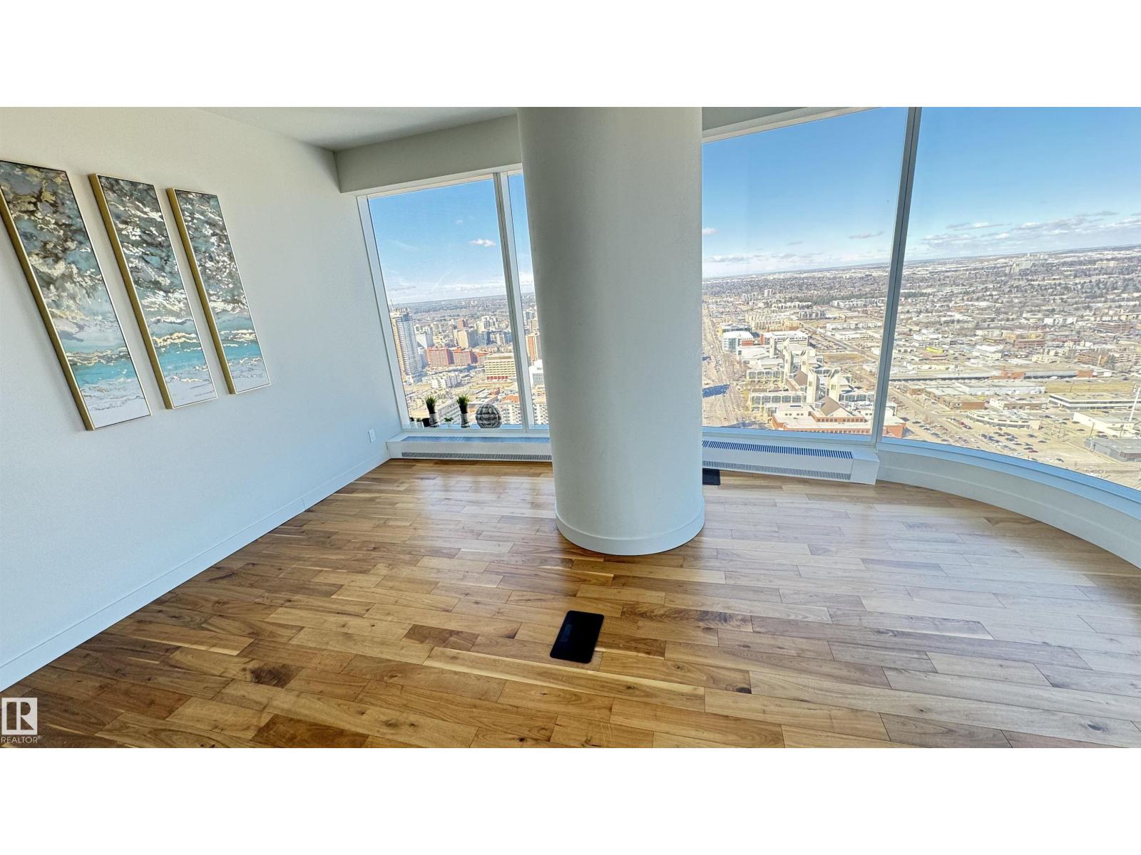 #3701 10360 102 ST NW - 5