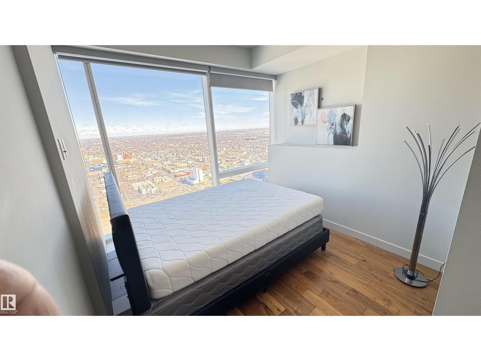#3701 10360 102 ST NW - 16