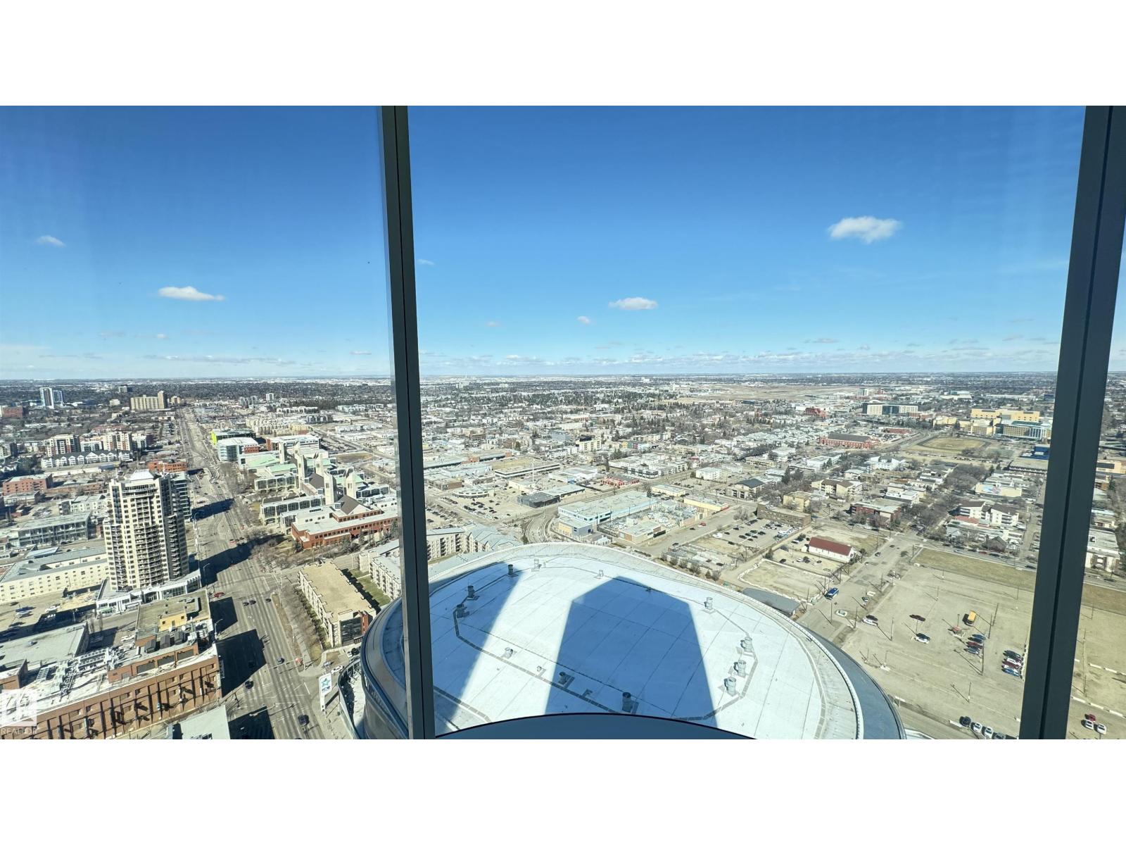#3701 10360 102 ST NW - 30
