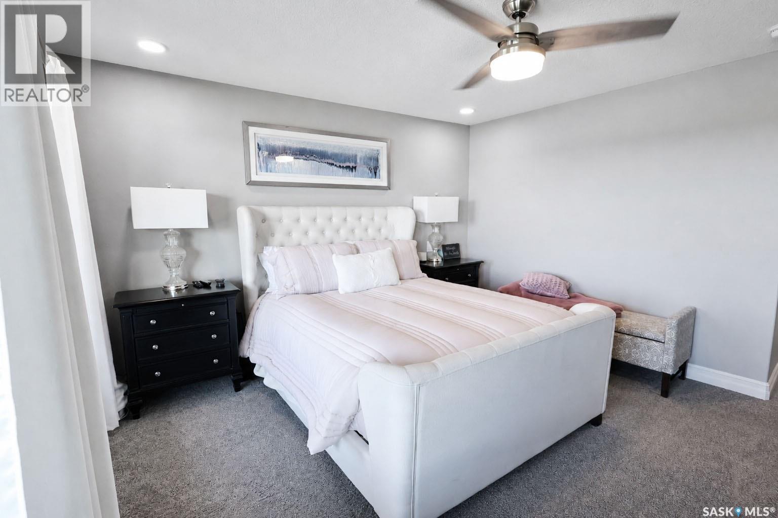 #303 1600 1st STREET E - 10