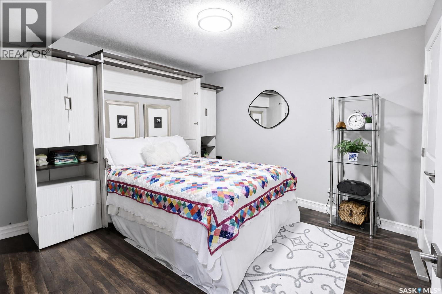 #303 1600 1st STREET E - 14