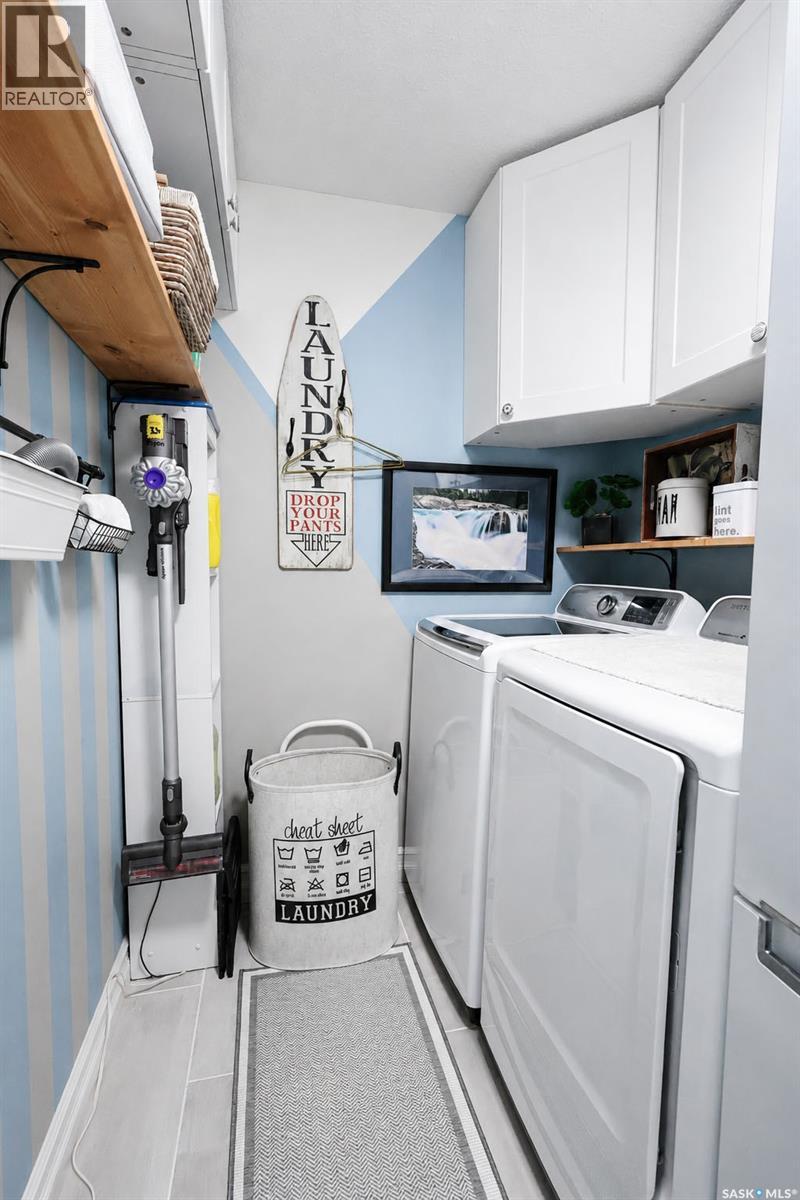 #303 1600 1st STREET E - 17