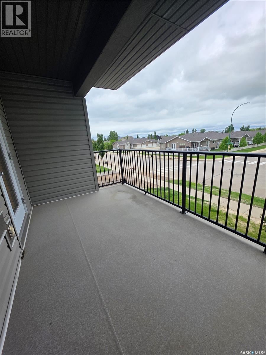 202 308 Petterson DRIVE — photo 19