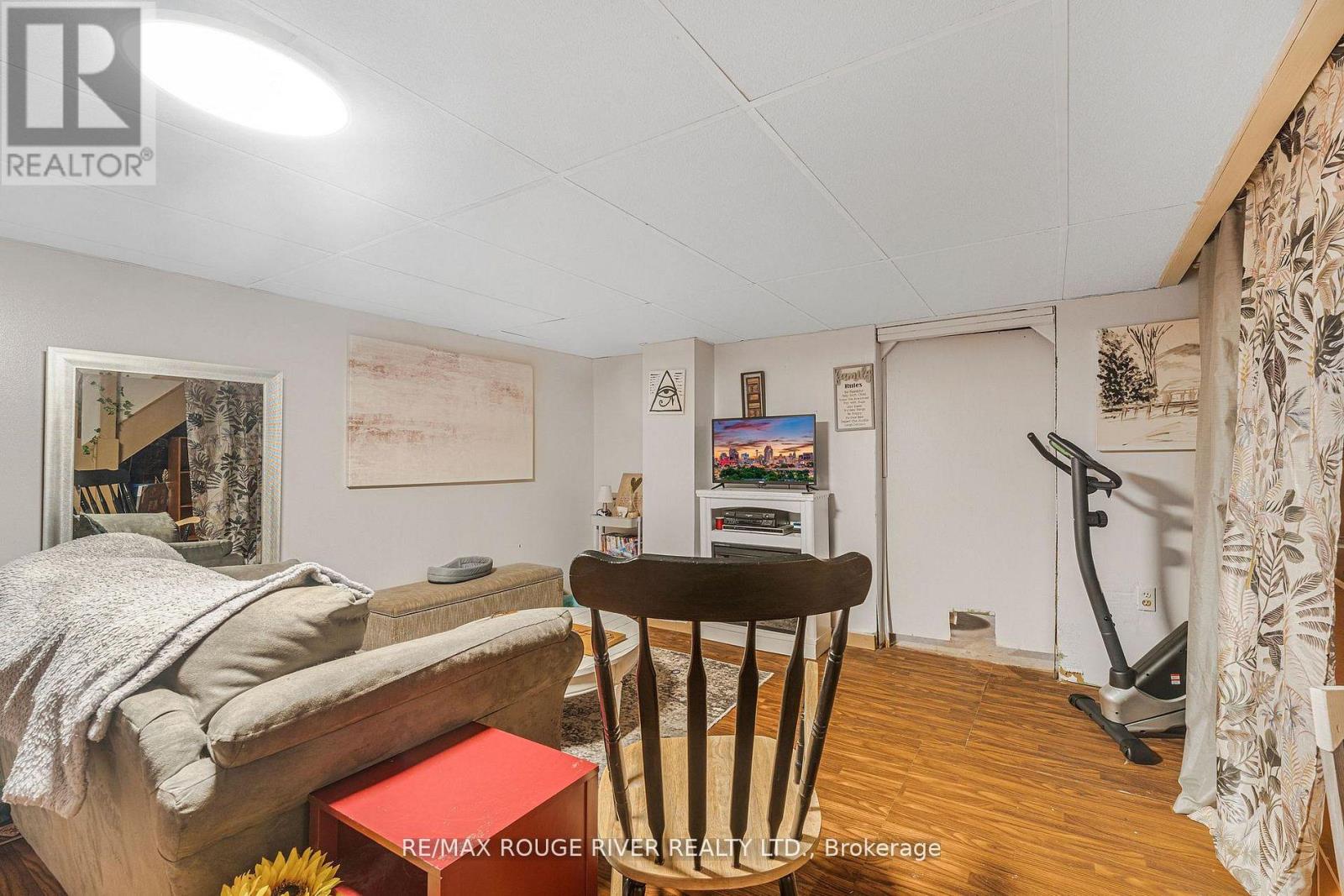 3070 EMPIRE PLACE - 15