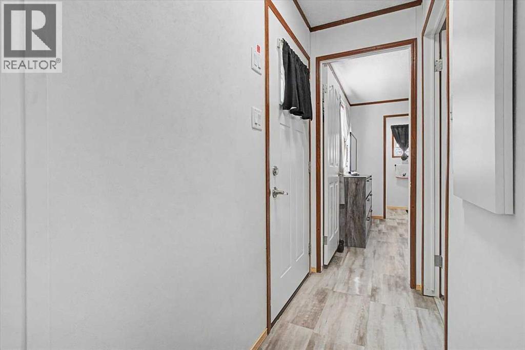 9530 112 Avenue - 11