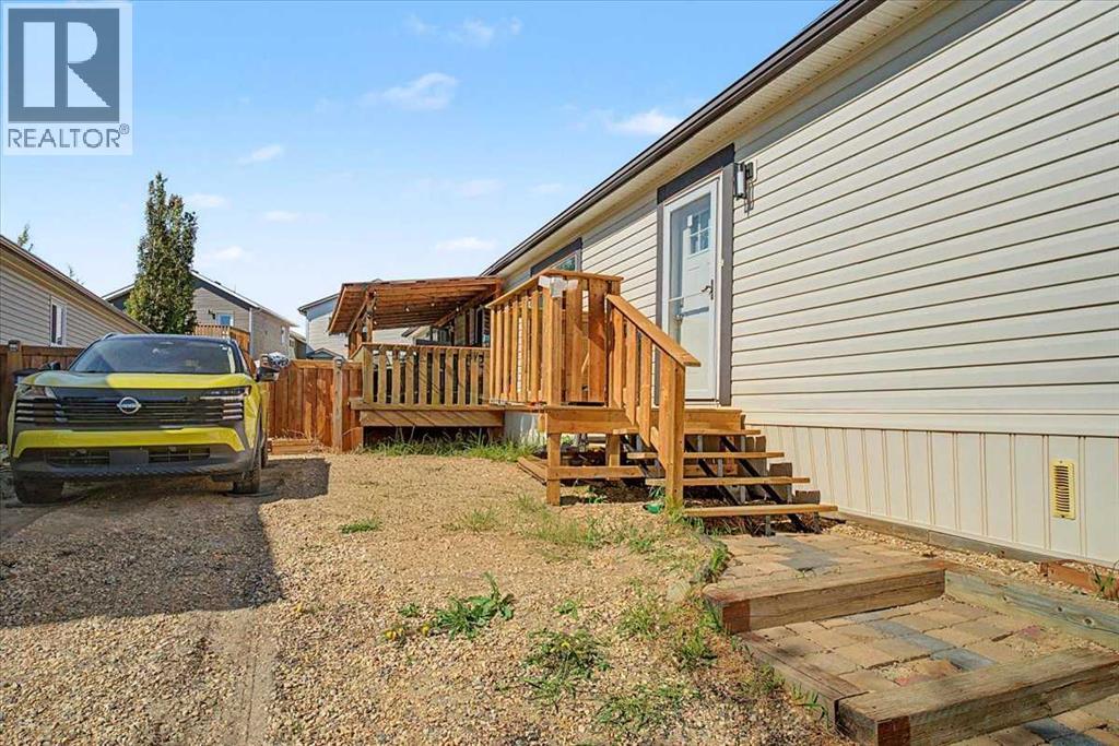 9530 112 Avenue - 3