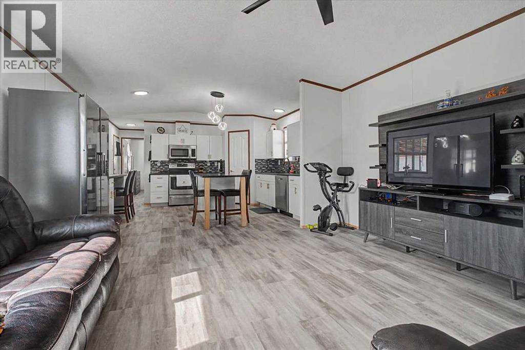 9530 112 Avenue - 4