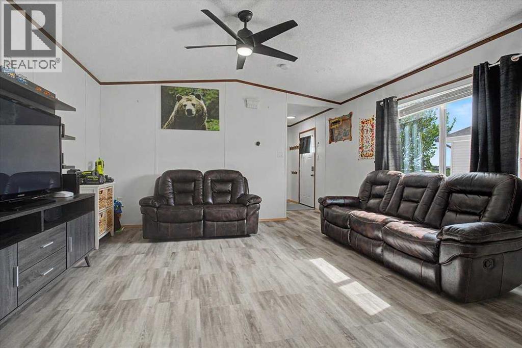 9530 112 Avenue - 5