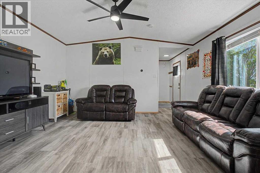 9530 112 Avenue - 6