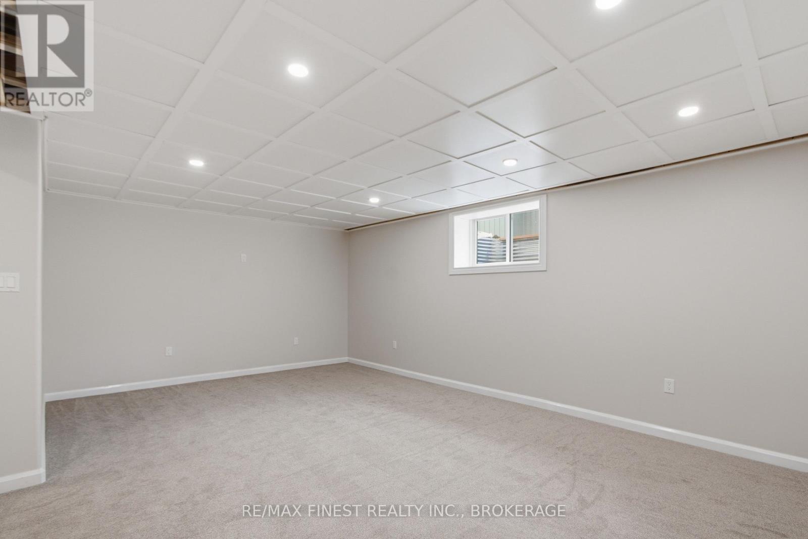 55 SHEWMAN ROAD - 25