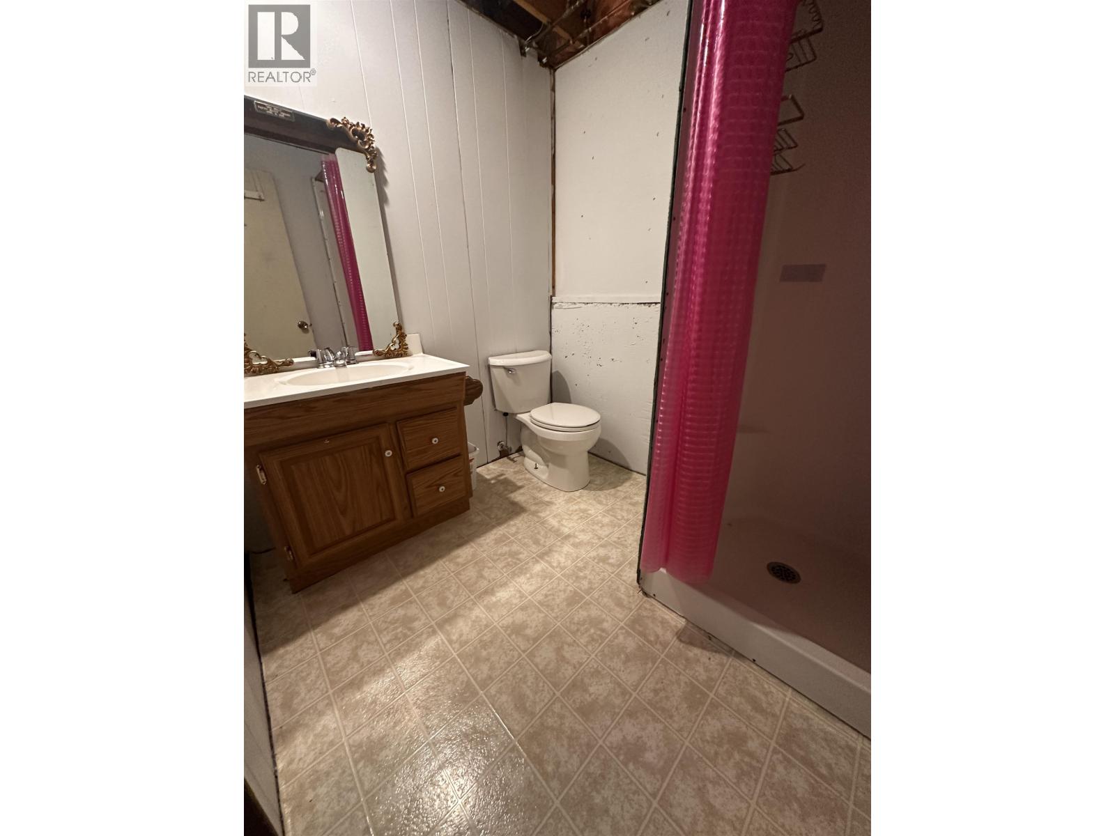 5260 43 STREET - 33