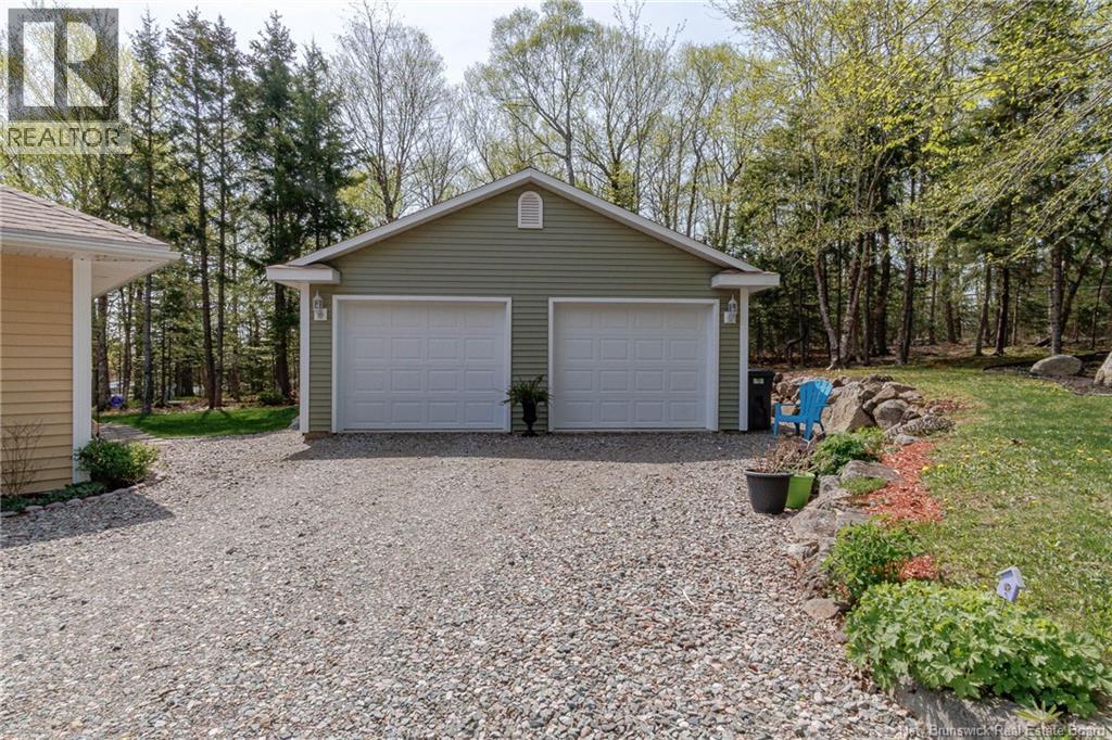 412 Hampton Road - 23