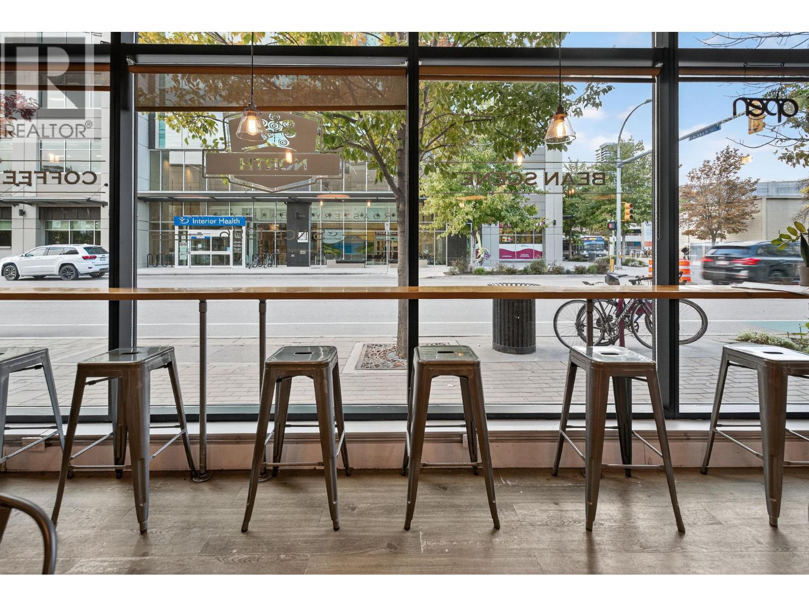 Retail in Kelowna - Image 11