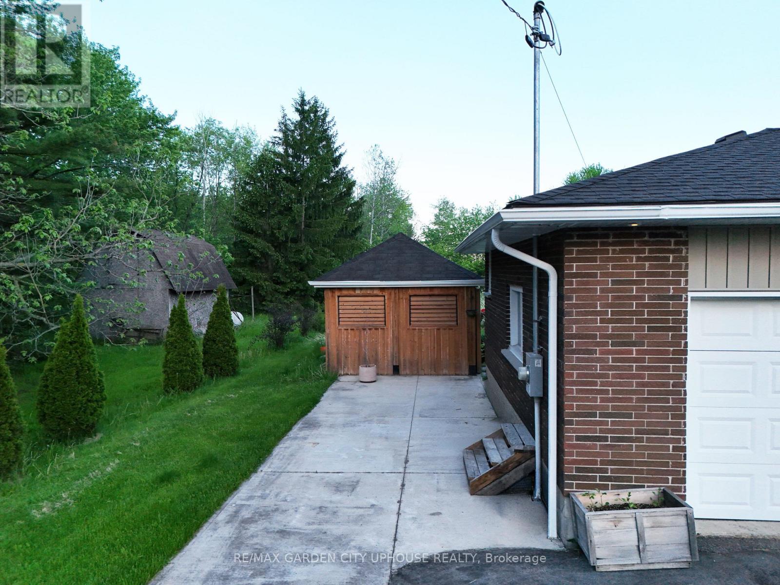 373 DARBY ROAD - 25
