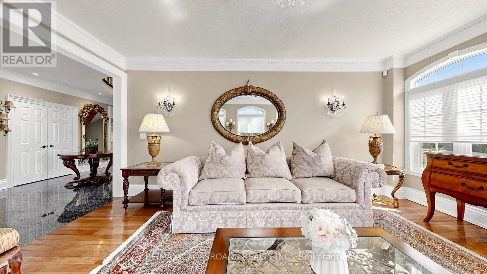 2 MUMBERSON COURT - 7