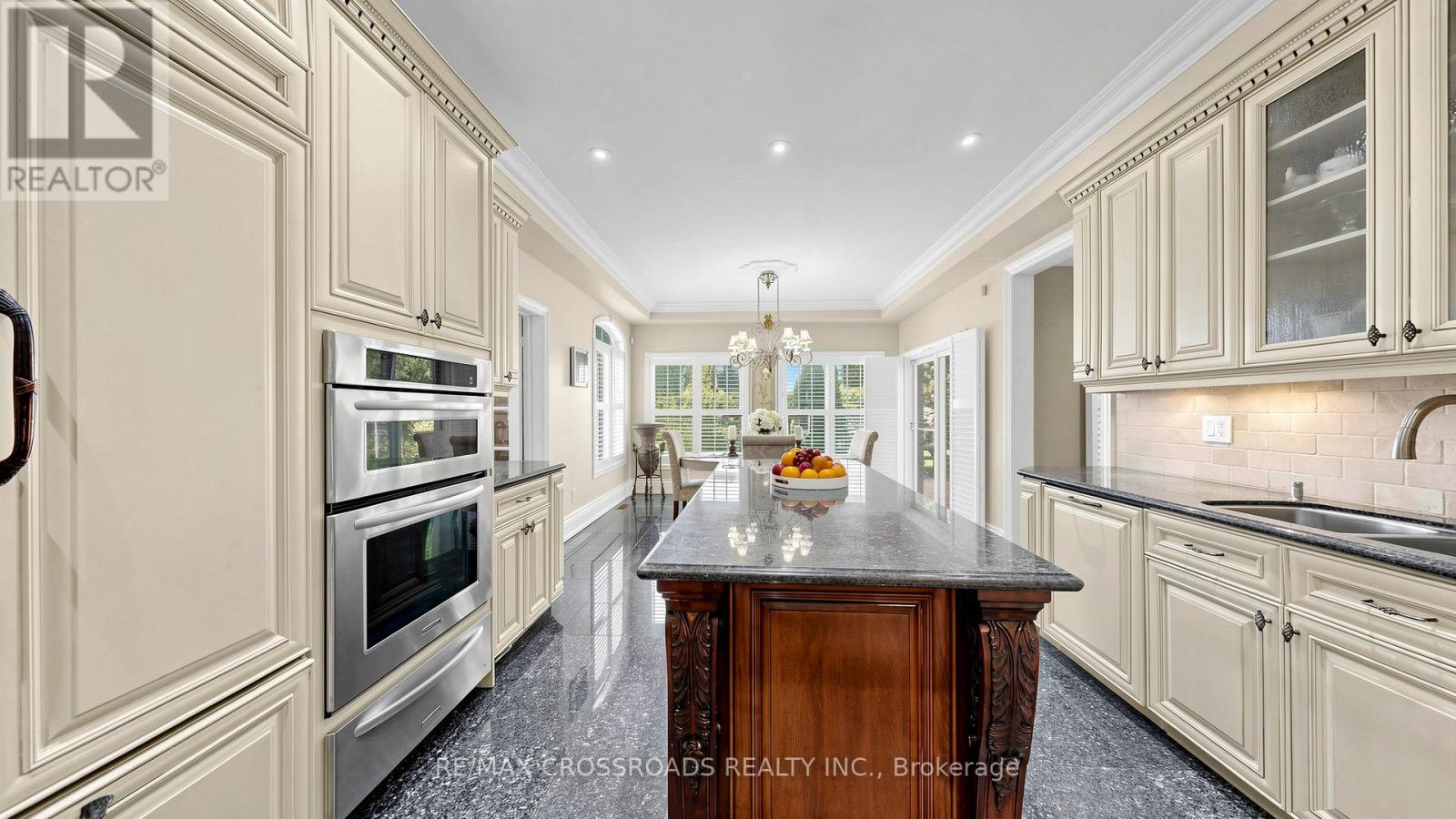 2 MUMBERSON COURT - 13