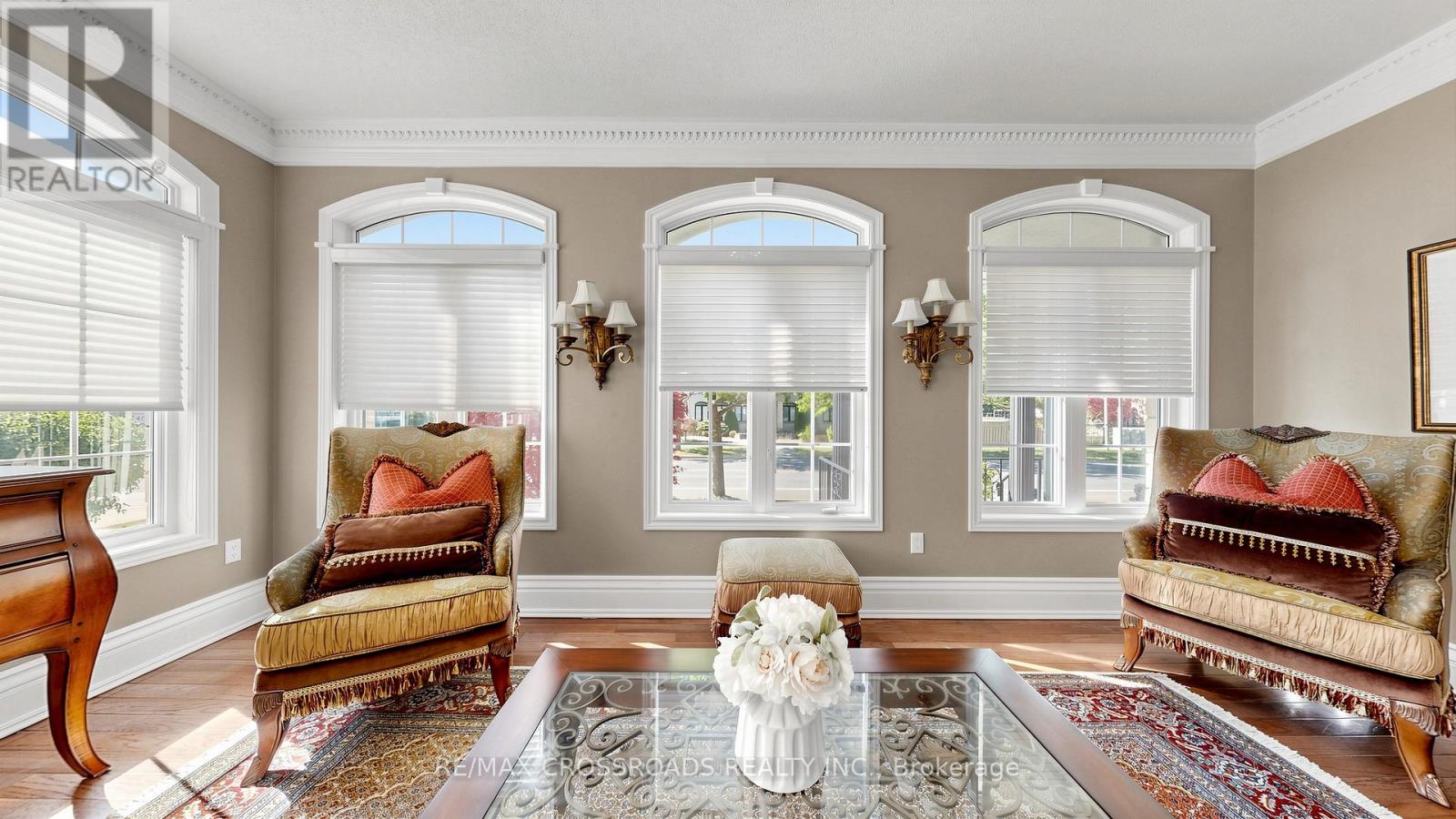 2 MUMBERSON COURT - 8