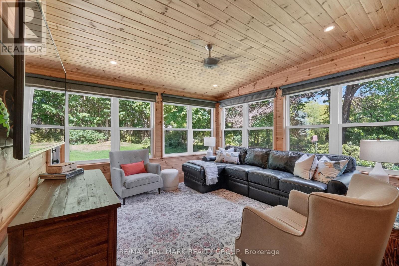 22 CEDAR ROAD - 16