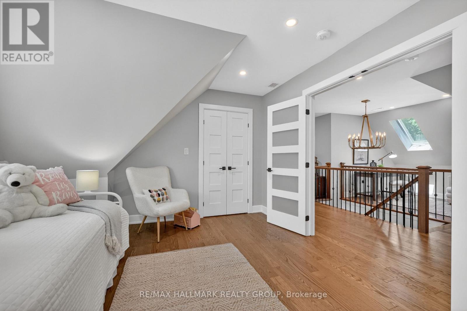 22 CEDAR ROAD - 33
