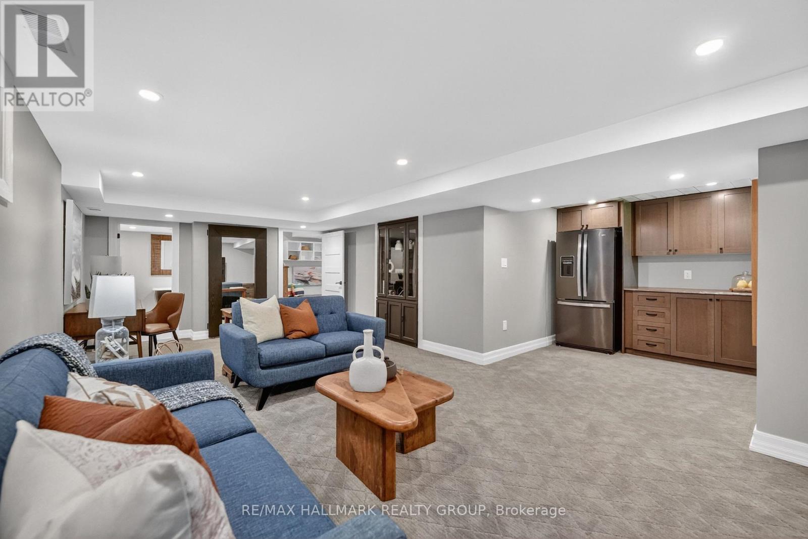 22 CEDAR ROAD - 38